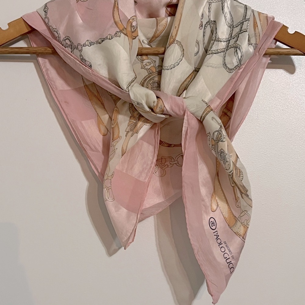PAOLO GUCCI silk pink tan scarf 33” x 33”
